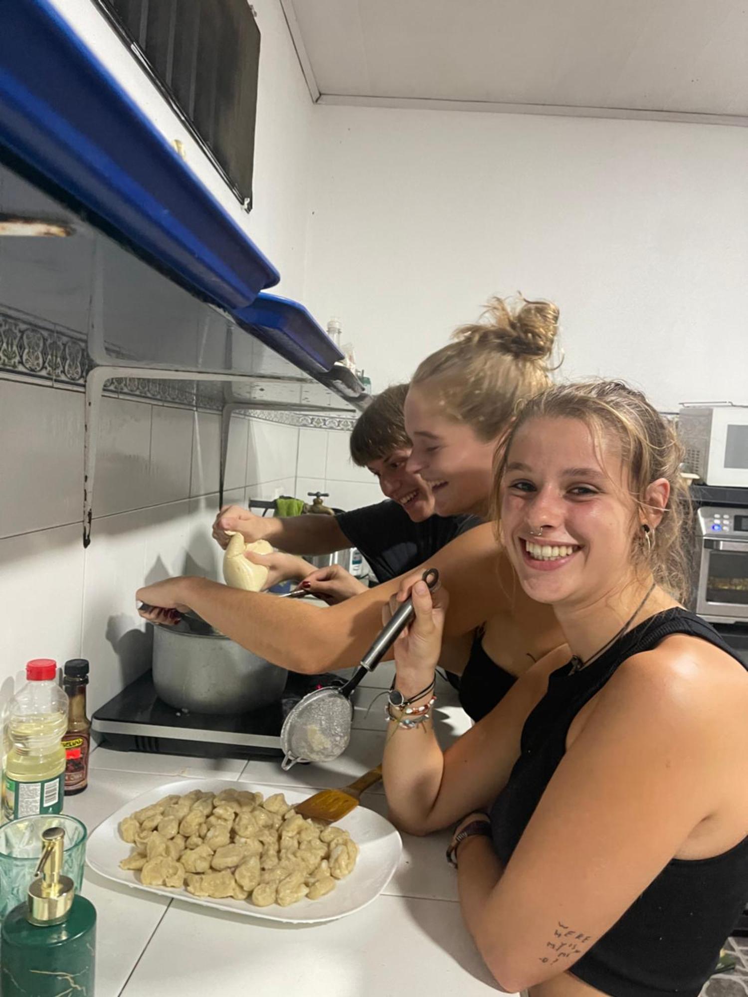 Asha Hostel La Fortuna Εξωτερικό φωτογραφία
